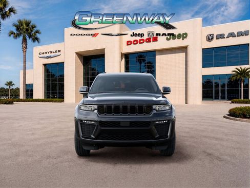 New 2026 Jeep Grand Cherokee L Limited w/ Limited Altitude Package RWD image 6