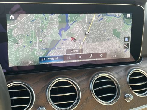 Used 2023 Mercedes-Benz E 350 Sedan image 31