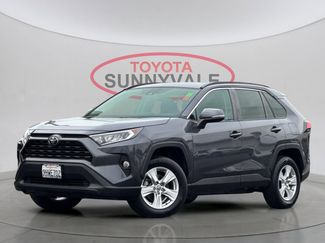 Used 2021 Toyota RAV4 XLE video 2