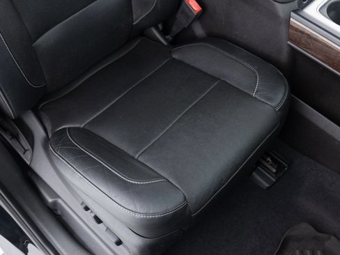 Used 2018 GMC Sierra 1500 SLT image 29