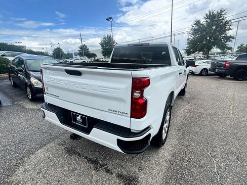 Used 2022 Chevrolet Silverado 1500 Custom RWD image 15