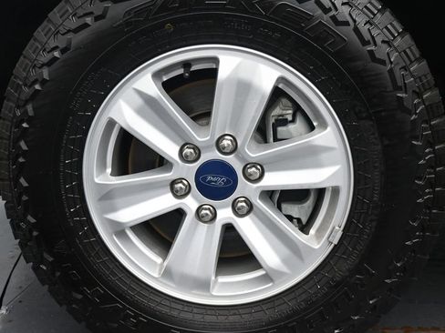 Used 2019 Ford F150 XLT image 14