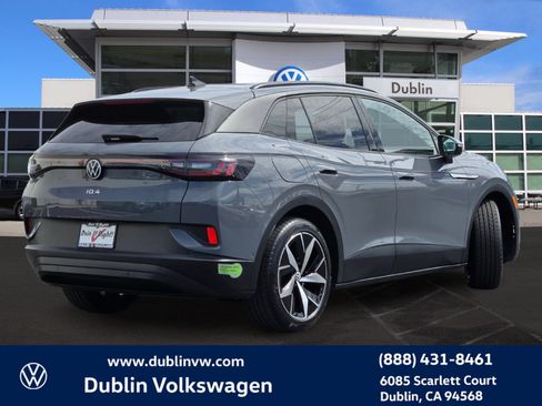 Used 2023 Volkswagen ID.4 Pro S RWD image 4