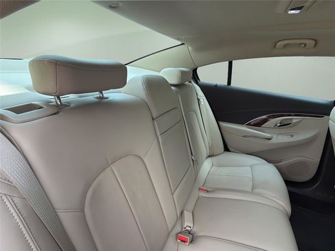 Used 2014 Buick LaCrosse Leather image 22