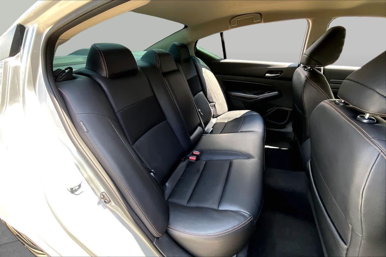 Certified 2022 Nissan Altima 2.5 SR FWD image 21