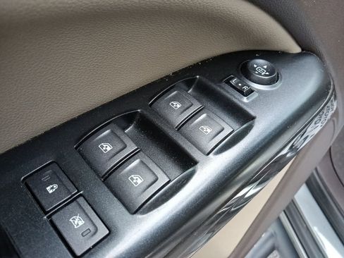 Used 2019 GMC Canyon SLT w/ Trailering Package AWD/4WD image 12