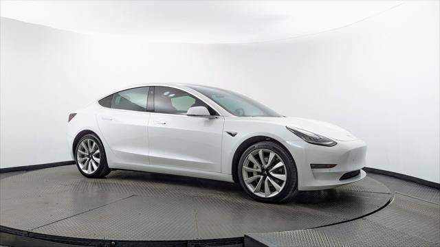 Used 2018 Tesla Model 3 Long Range RWD image 11