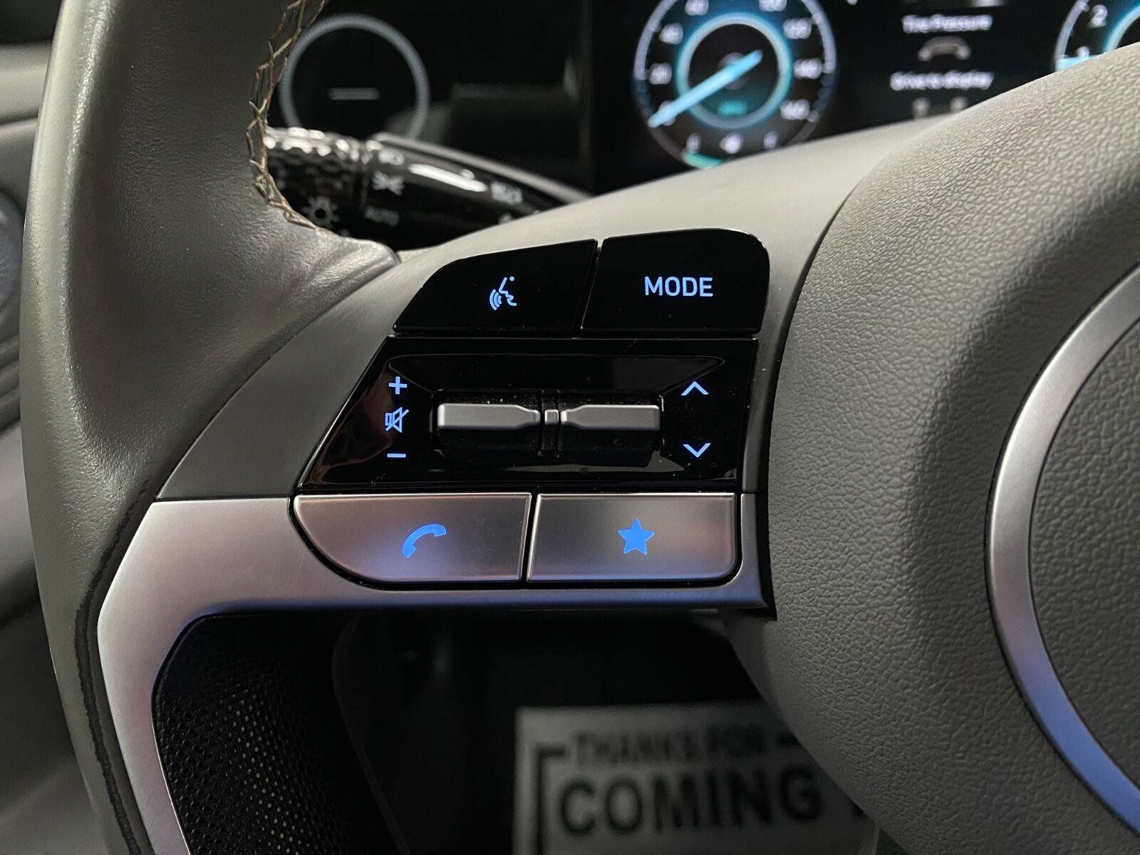 Certified 2025 Hyundai Elantra SEL FWD image 15