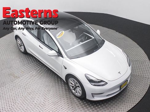Used 2021 Tesla Model 3 Long Range AWD/4WD image 3