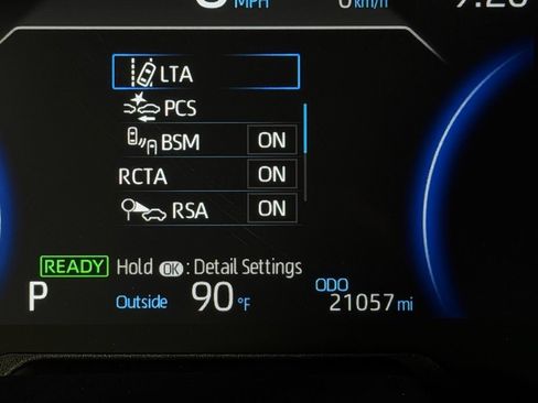 Used 2025 Toyota RAV4 SE AWD/4WD image 15