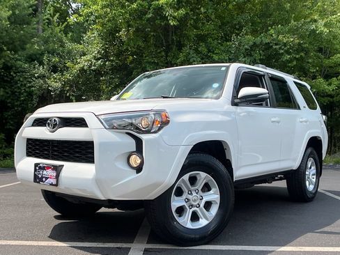 Used 2019 Toyota 4Runner SR5 Premium AWD/4WD image 1