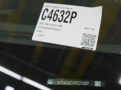 Used 2023 GMC Sierra 1500 SLE w/ Enhanced Capability Package image 32