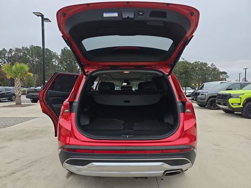 Used 2023 Hyundai Santa Fe Limited w/ Cargo Package image 16