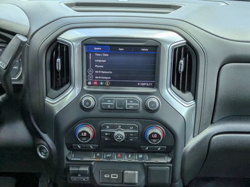 Used 2020 Chevrolet Silverado 1500 LT w/ All-Star Edition AWD/4WD image 17