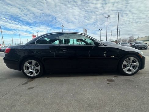 Used 2009 BMW 328i Convertible image 9