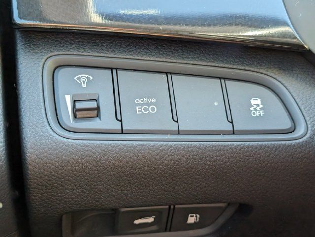 Used 2014 Hyundai Azera Limited FWD image 17