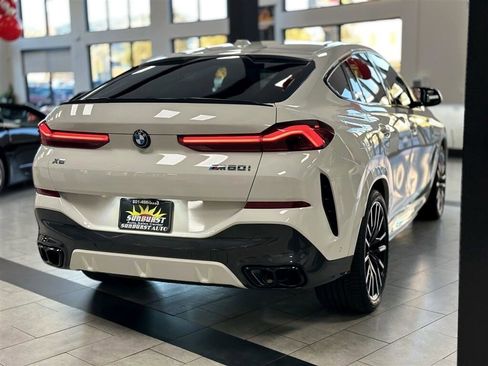 Used 2024 BMW X6 M60i w/ Dynamic Handling Package image 7