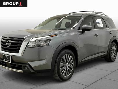 Used 2022 Nissan Pathfinder SL w/ SL Premium Package