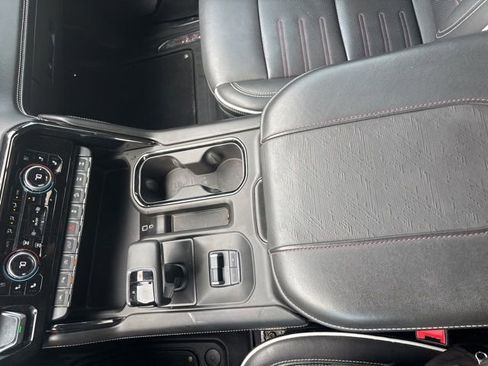 Used 2023 GMC Sierra 1500 AT4X image 25