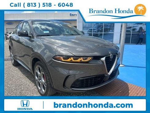 Used 2024 Alfa Romeo Tonale Ti AWD/4WD image 1