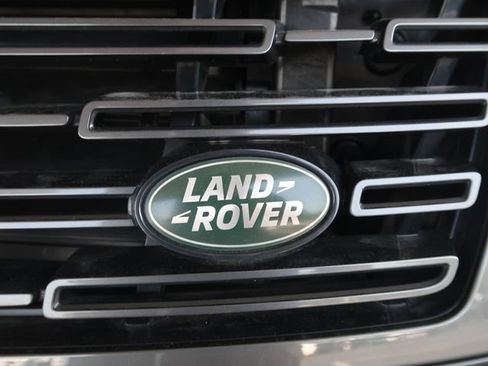 Used 2025 Land Rover Range Rover SE AWD/4WD image 49