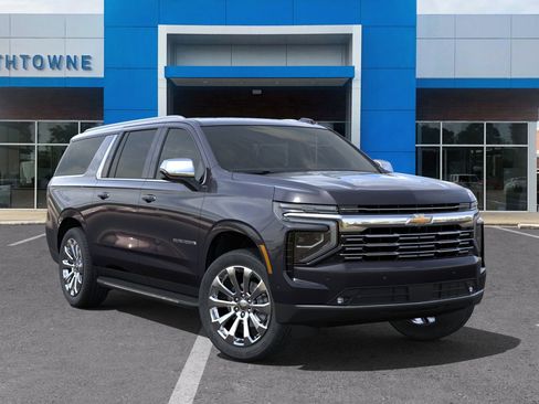 New 2025 Chevrolet Suburban Premier image 31