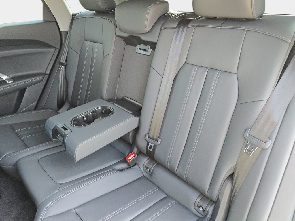 New 2026 Audi Q5 2.0T AWD/4WD image 14