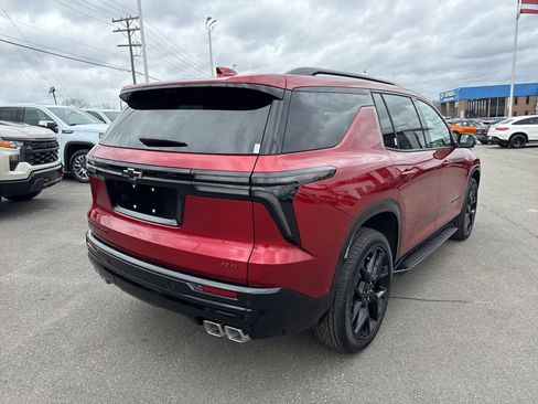 New 2026 Chevrolet Traverse RS image 5