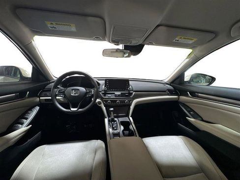 Used 2019 Honda Accord LX image 12