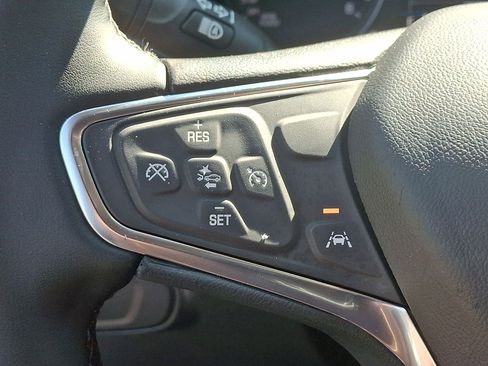 Certified 2024 Chevrolet Equinox LT FWD image 17
