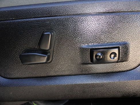 Used 2019 RAM 1500 Lone Star image 29