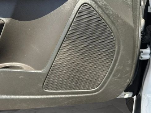 Used 2021 Chevrolet Colorado LT w/ Fleet Safety Package RWD image 12