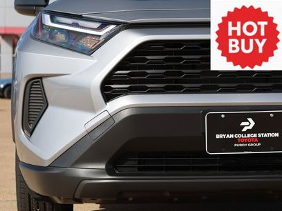 New 2025 Toyota RAV4 LE