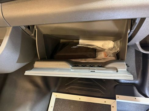 Used 2020 Ford Transit 150 Medium Roof image 29