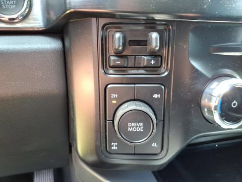 New 2026 Ford F250 Lariat w/ Black Appearance Package AWD/4WD image 27