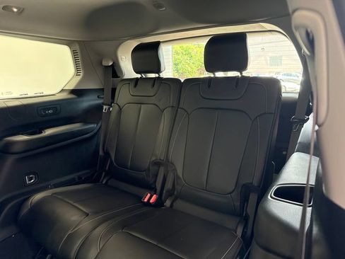 Used 2021 Jeep Grand Cherokee L Limited AWD/4WD image 19