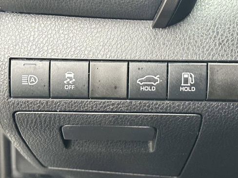 Used 2023 Toyota Camry XSE image 18