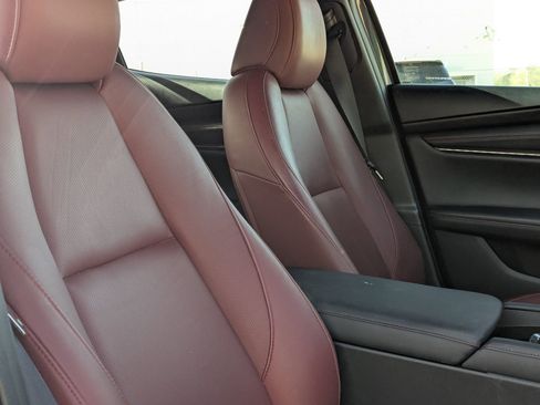 Used 2023 MAZDA MAZDA3 s image 30