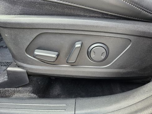 Used 2022 Kia Sorento S w/ Panoramic Sunroof Package FWD image 9