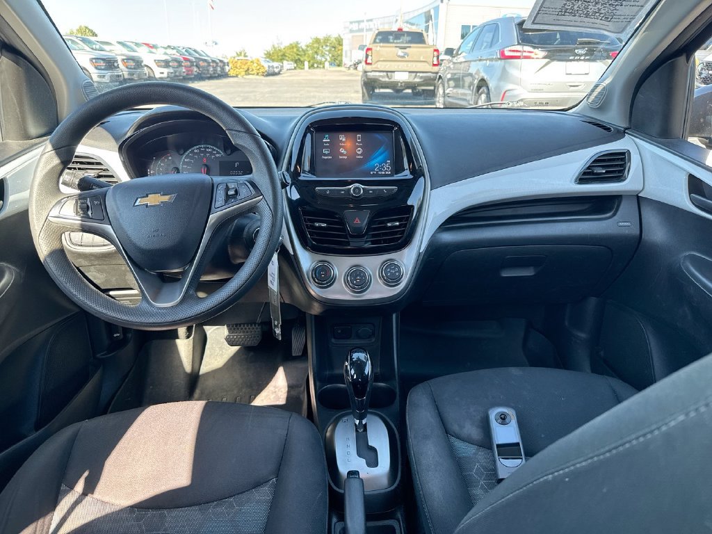 Used 2018 Chevrolet Spark LT FWD image 10