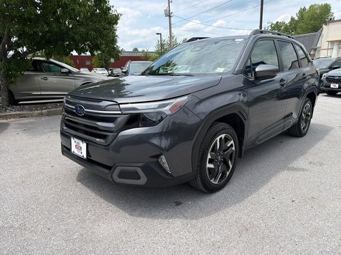 Certified 2025 Subaru Forester Limited AWD/4WD image 7