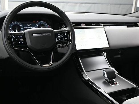 New 2026 Land Rover Range Rover Velar S AWD/4WD image 7