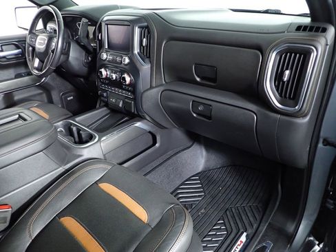 Used 2020 GMC Sierra 1500 AT4 w/ AT4 Premium Package AWD/4WD image 42
