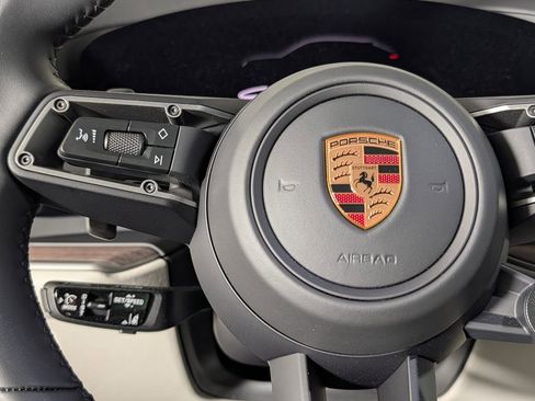 New 2026 Porsche Cayenne GTS image 37