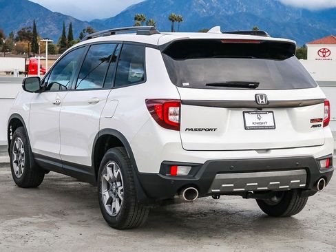 Used 2023 Honda Passport TrailSport image 9