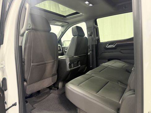 Used 2024 GMC Sierra 1500 Denali image 28