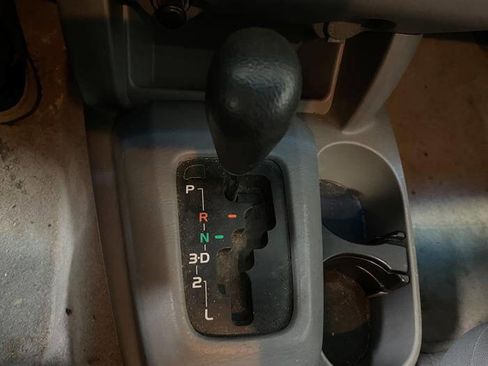 Used 2008 Toyota Tacoma Base 4x2 2dr Regular Cab 6.1 f image 31