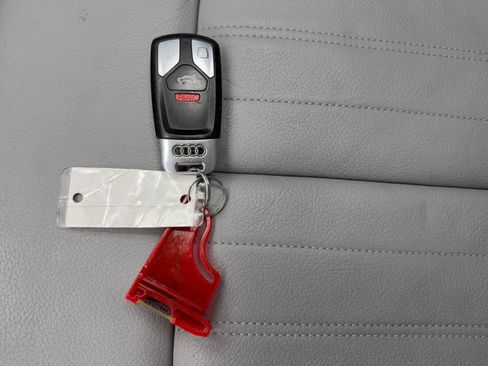 Used 2018 Audi Q5 Prestige w/ Prestige Package AWD/4WD image 57