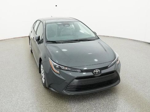 New 2026 Toyota Corolla LE image 32