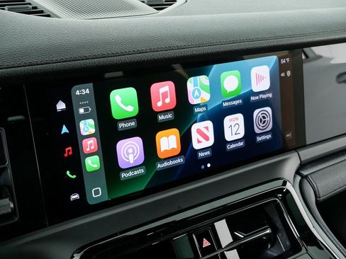 New 2026 Porsche Panamera RWD image 16